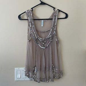 Free People ✨ Embellished mesh tank